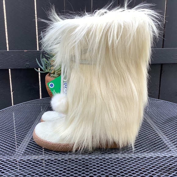 Pajar New Goat Fur snow winter boots - Picture 1 of 14